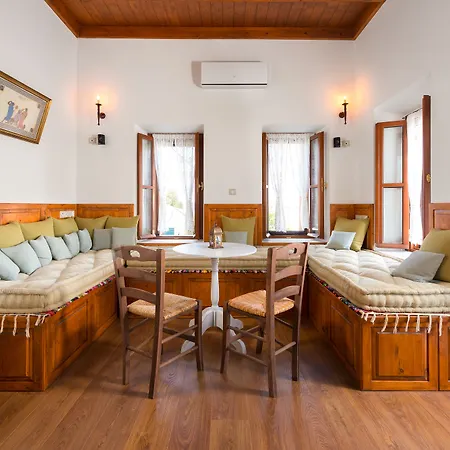 Villa Eftihia *