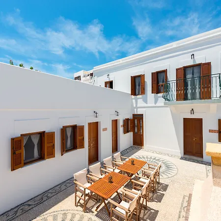 Eftihia Villa *